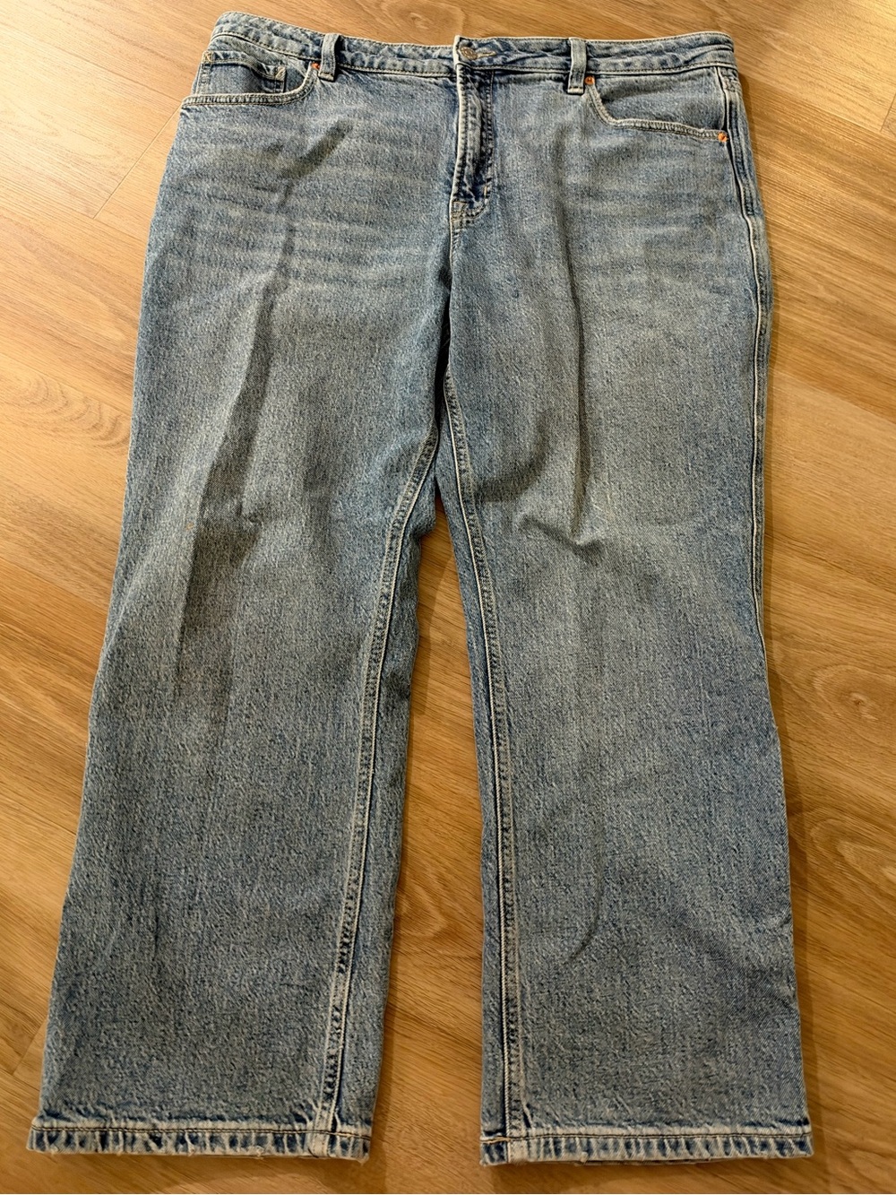 Reitmans Straight Leg Jeans
